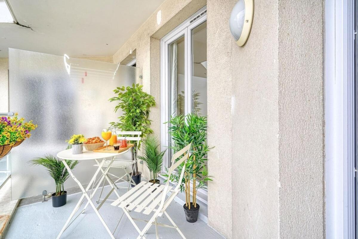 Inn Place To Be Paris La Defense Courbevoie Dış mekan fotoğraf